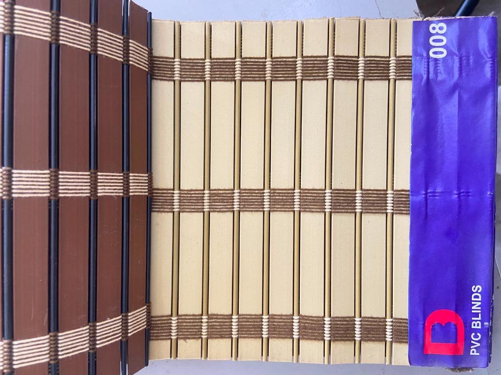Wood-look PVC roll blinds swatch 008